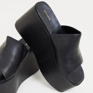 PrettyLittleThing Square Toe Platform Mules NWT!!